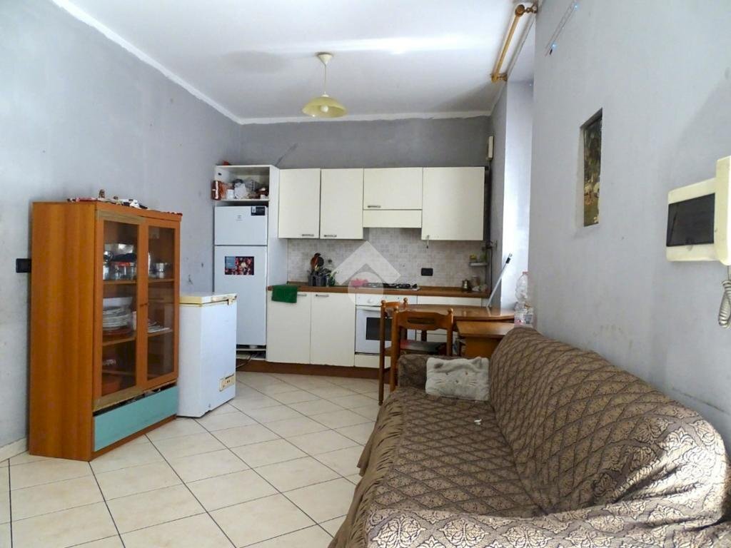 Two-room apartment Via Casale, Alessandria - photo 1