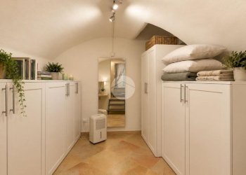 Two-room apartment Via del Monastero, Imperia - photo 14