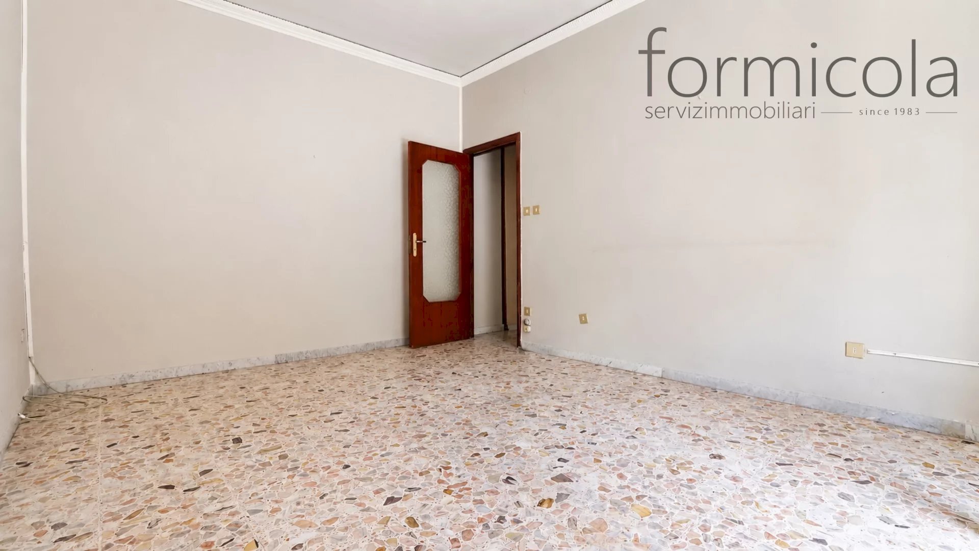 Apartment Portici - photo 2