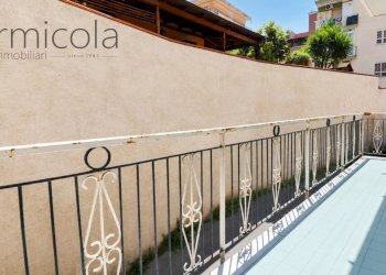 Apartment Portici - photo 15