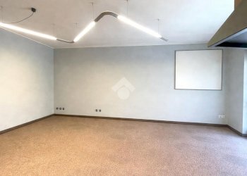 Four-room apartment Via Baluardo Quintino Sella, Novara - photo 10