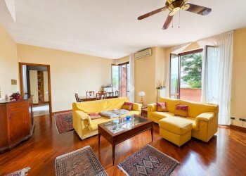 Three-room apartment Via bellingera, Legnano - photo 9