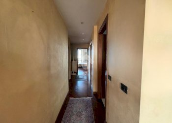 Three-room apartment Via bellingera, Legnano - photo 15