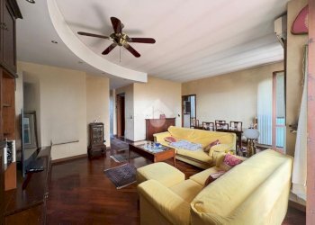 Three-room apartment Via bellingera, Legnano - photo 19
