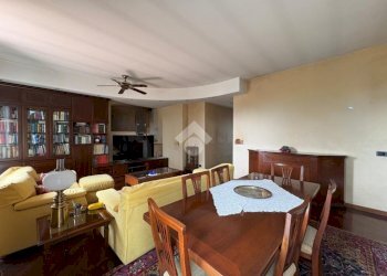 Three-room apartment Via bellingera, Legnano - photo 20