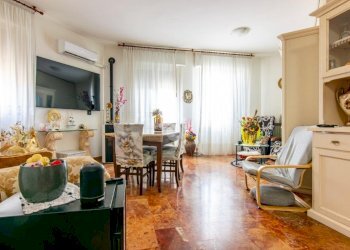 Four-room apartment Via Giorgio Zucchelli, Ferrara - photo 3