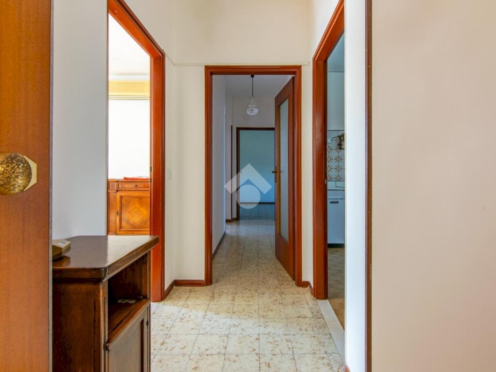 Three-room apartment Via Giuseppe Gioacchino Belli, Ferrara - photo 3
