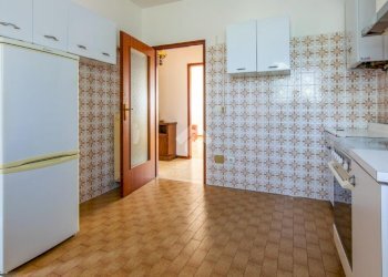 Three-room apartment Via Giuseppe Gioacchino Belli, Ferrara - photo 13