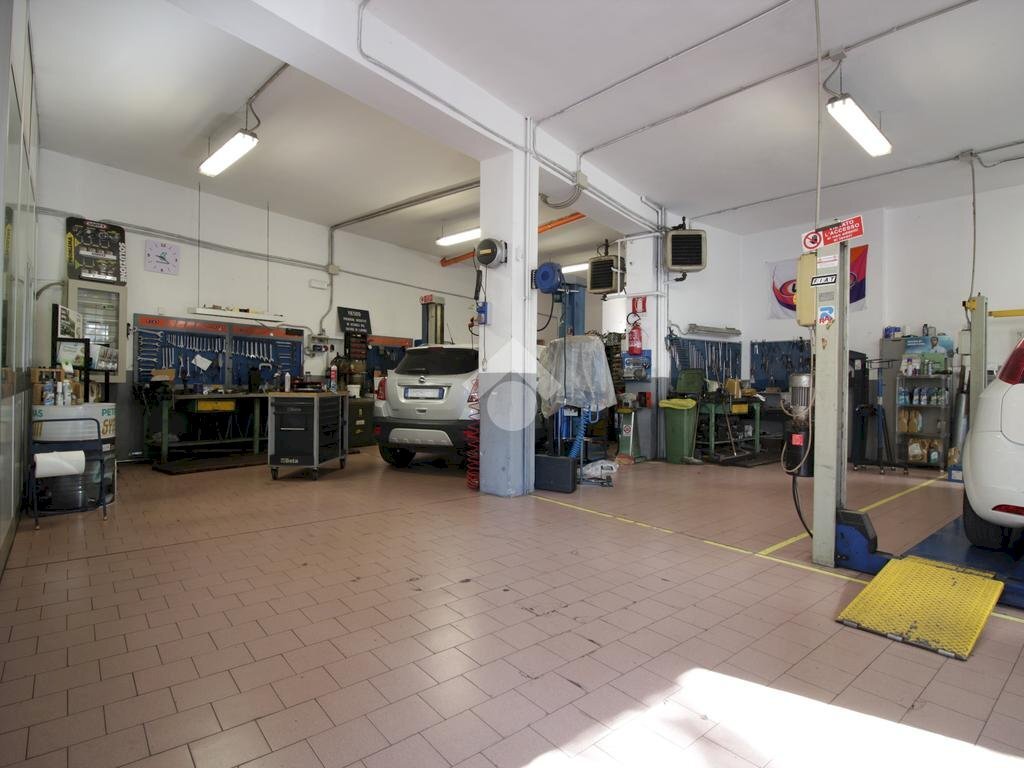 Laboratorio Via Martinelli, Bologna (zona Santa Viola) - foto 2