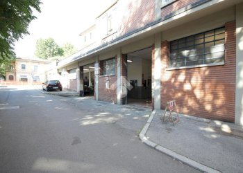 Laboratorio Via Martinelli, Bologna (zona Santa Viola) - foto 1
