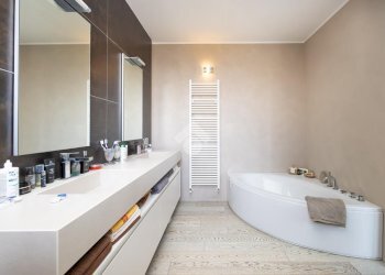 Four-room apartment Via Padre Giovanni Marengoni, Trezzano Rosa - photo 25