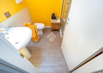 Four-room apartment Via Padre Giovanni Marengoni, Trezzano Rosa - photo 39