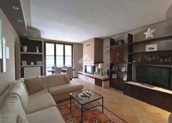 Three-room apartment Via Sant'Andrea, Robecco sul Naviglio - photo 4