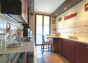 Three-room apartment Via Sant'Andrea, Robecco sul Naviglio - photo 8