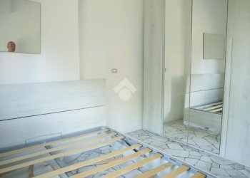 One-room apartment Viale Bolivia, Paderno Dugnano - photo 13