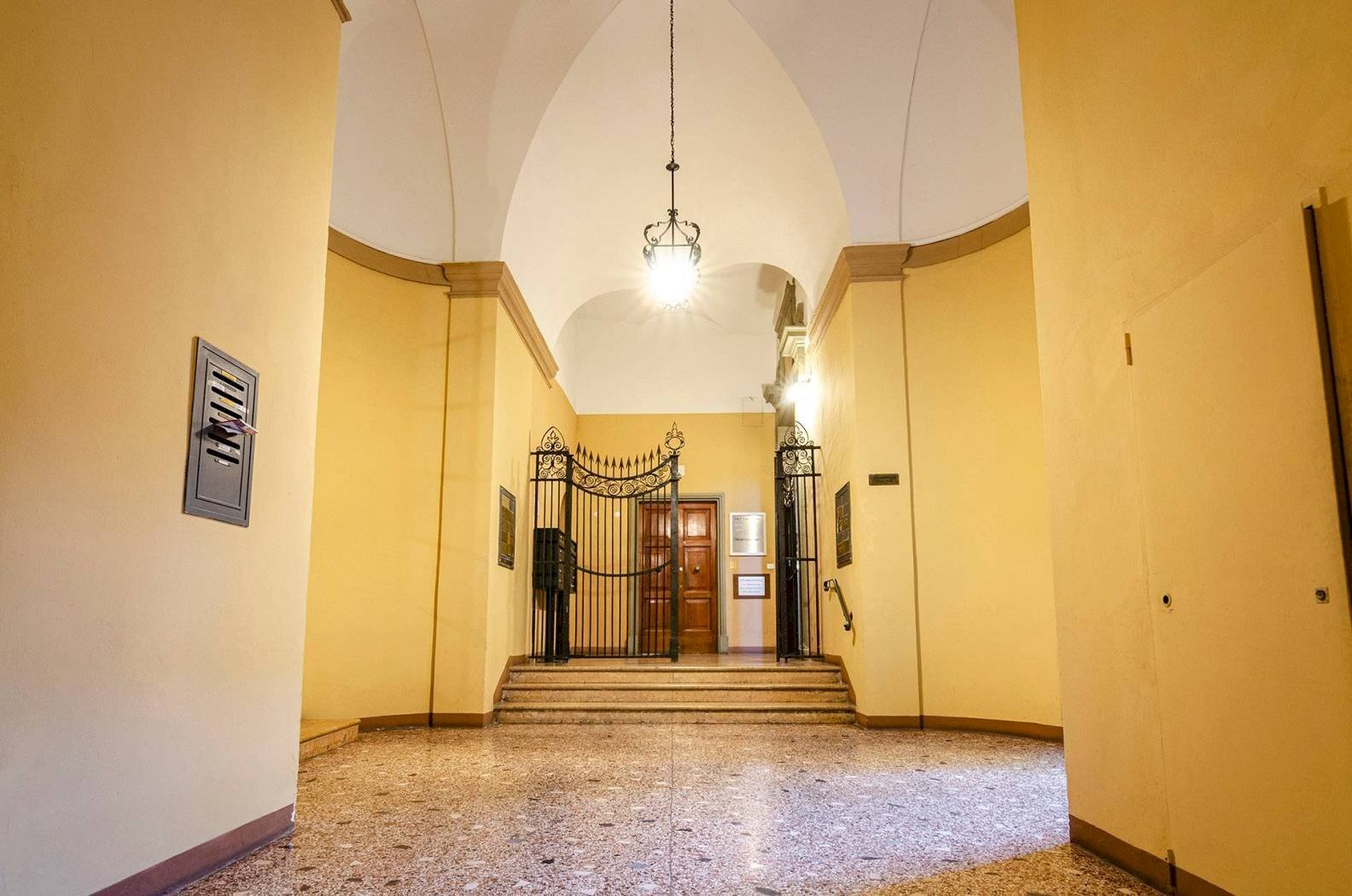 Trilocale Via San Vitale, Bologna (zona Centro Storico) - foto 2