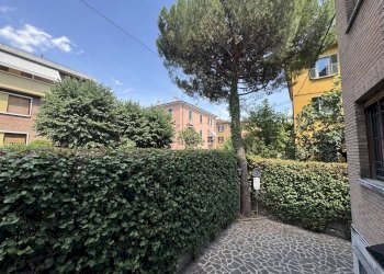 Quadrilocale Via Laura Bassi Veratti, Bologna (zona Murri) - foto 24