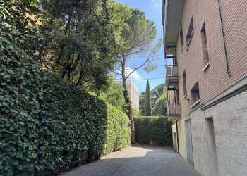 Quadrilocale Via Laura Bassi Veratti, Bologna (zona Murri) - foto 31