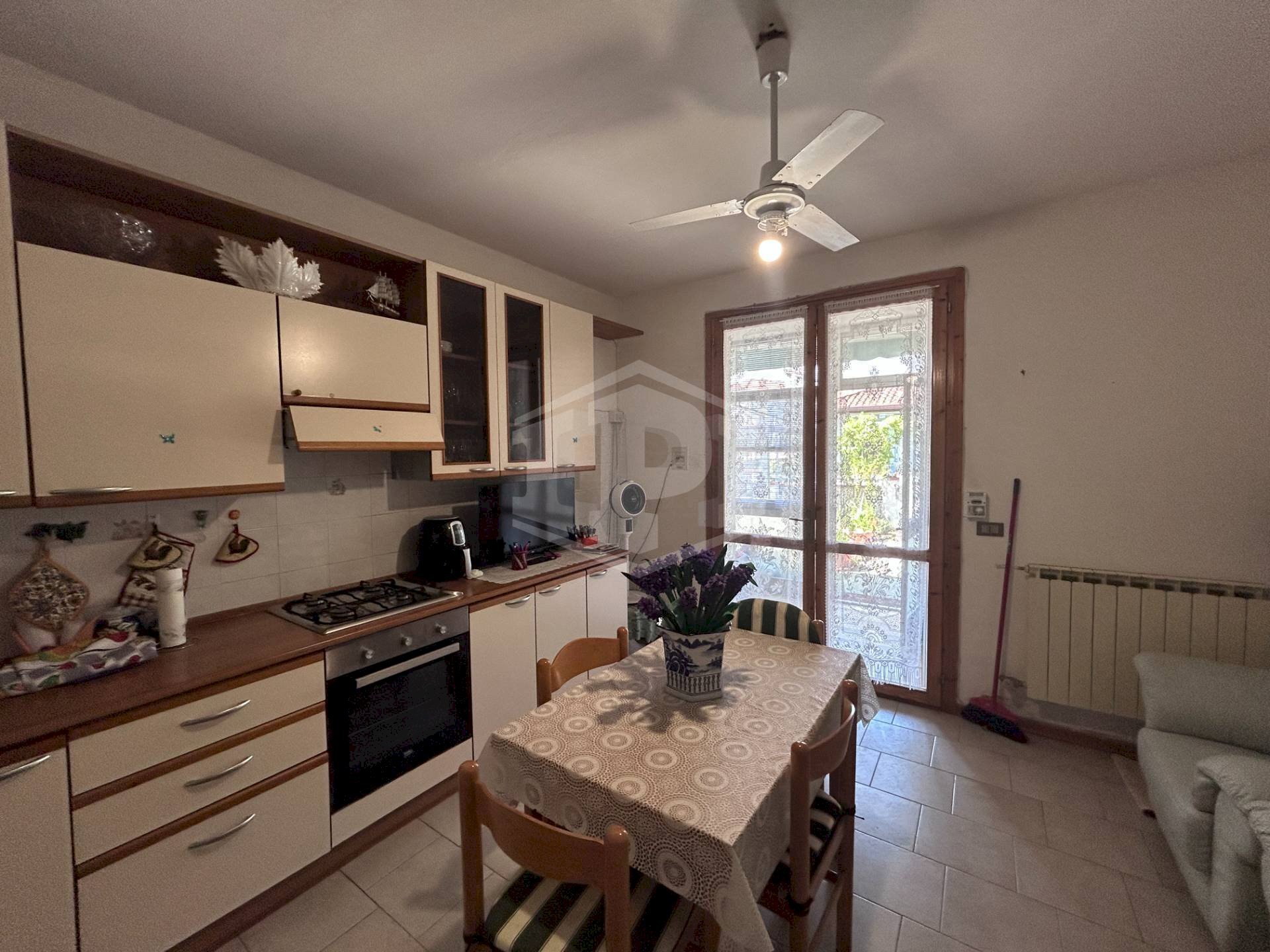 Three-room apartment Viale Renata di Francia, Comacchio - photo 3