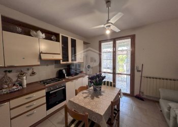 Three-room apartment Viale Renata di Francia, Comacchio - photo 3
