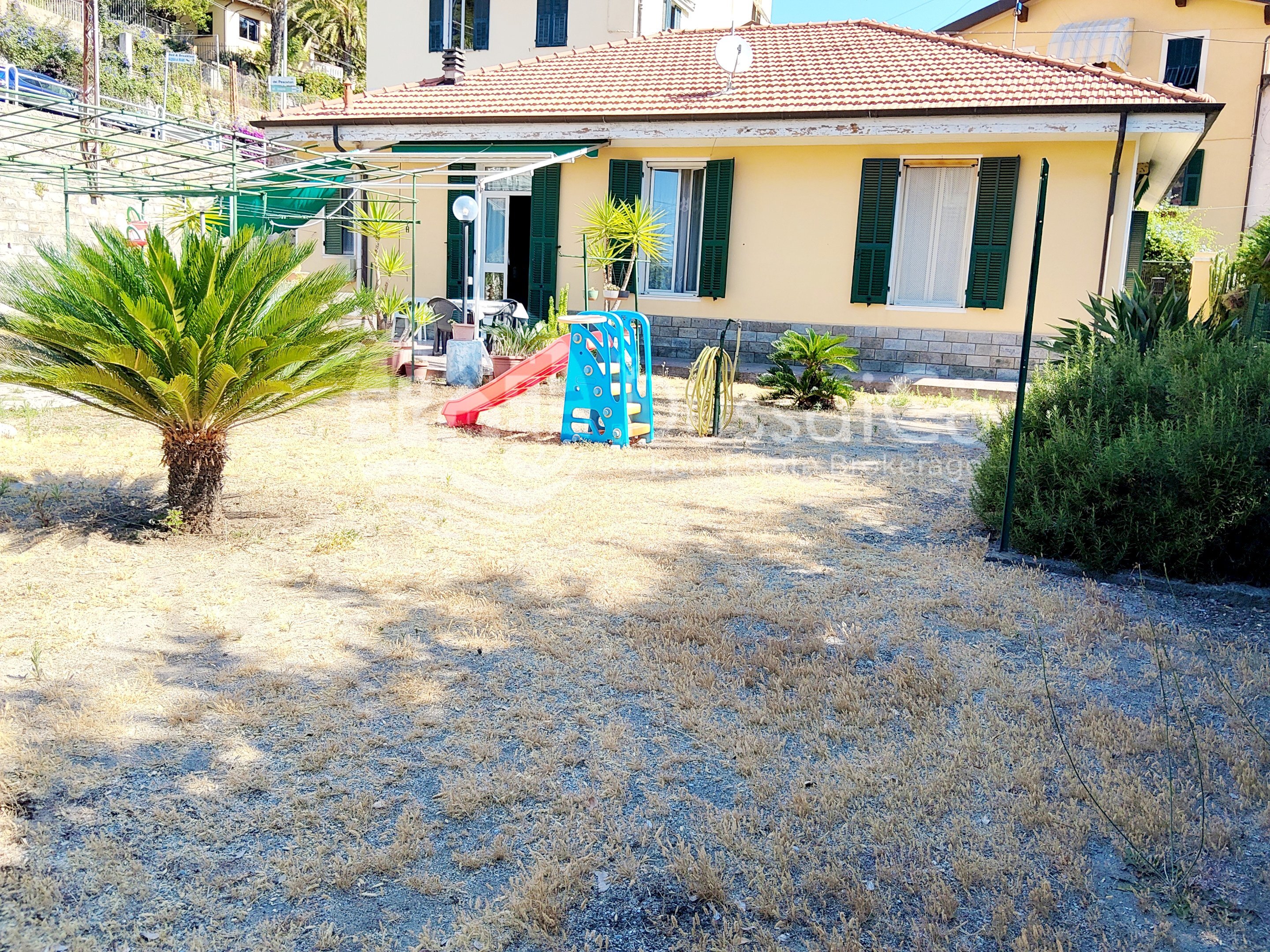 Independent house via dei Pescatori, snc, Bordighera - photo 1