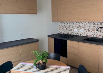 Bilocale VIA CASTIGLIONE, 91, Bologna (zona Giardini Margherita) - foto 5