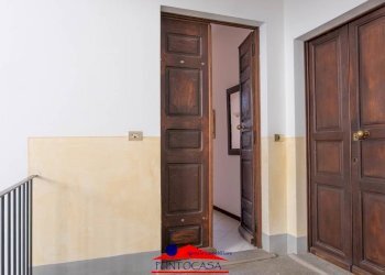 Two-room apartment Via Umberto I, 81, Busca - photo 3