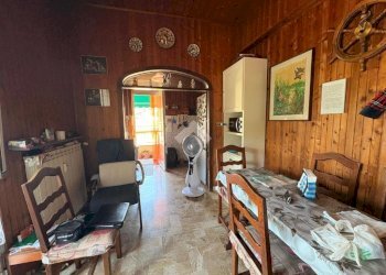 Four-room apartment Via Piero Gobetti, Sant'Olcese - photo 11