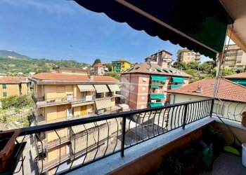 Four-room apartment Via Piero Gobetti, Sant'Olcese - photo 14