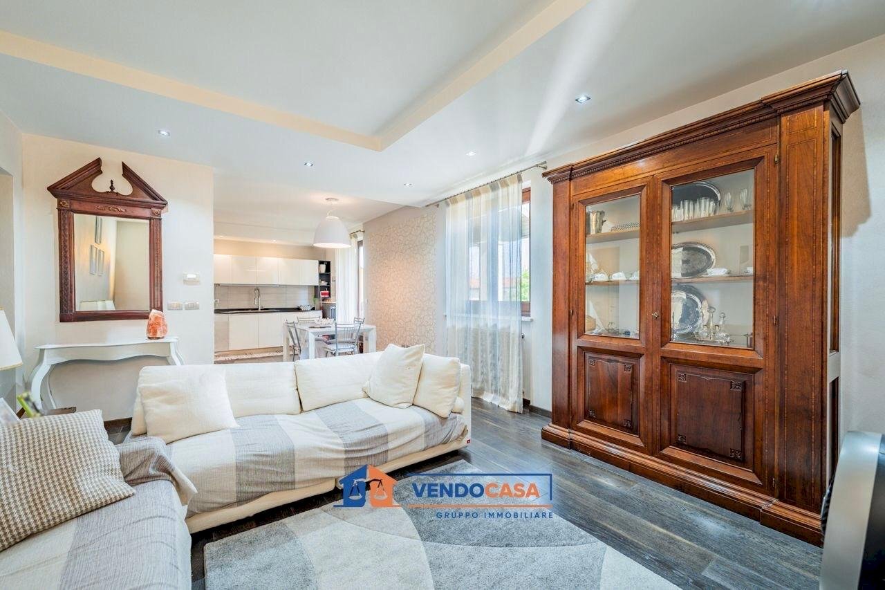 Three-room apartment Sant'Albano Stura - photo 1
