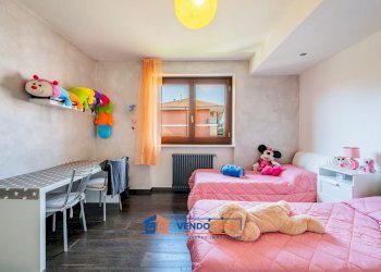 Three-room apartment Sant'Albano Stura - photo 16