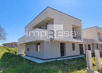 Foto 7 - Semi-detached house Via olimpia, Paese - photo 7