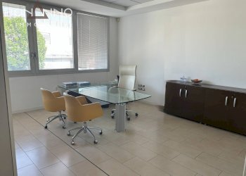 Foto 1 - Commercial Premises corso argentina
0, Padova - photo 1