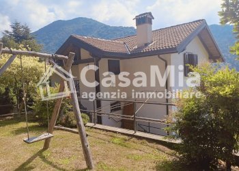 Foto 1 - Independent house Fraz. Cervarolo - Località Sassello, Varallo - photo 1