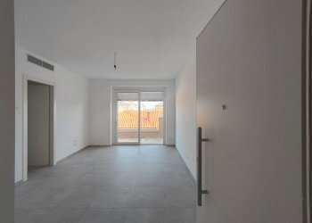 Foto 2 - Three-room apartment VIA DONIZZETTI, Porto San Giorgio - photo 2