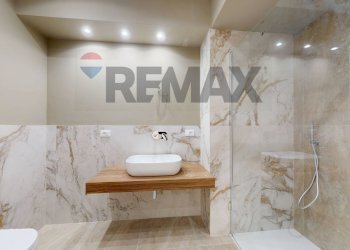 Bagno - Three-room apartment vai gregorio ugdulena
 
7, Palermo - photo 2