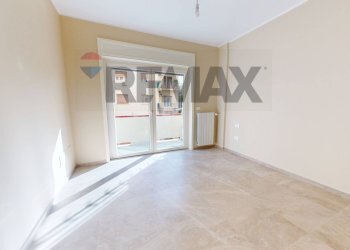 Stanza vuota - Three-room apartment vai gregorio ugdulena
 
7, Palermo - photo 4