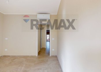 Stanza vuota - Three-room apartment vai gregorio ugdulena
 
7, Palermo - photo 7