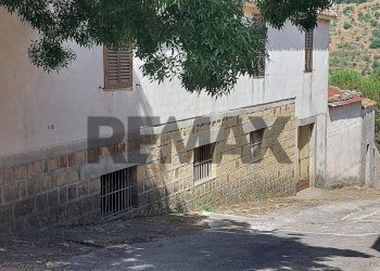 Edificio all\'aperto - Rustico borgo mallia
 
snc, San Mauro Castelverde - foto 5