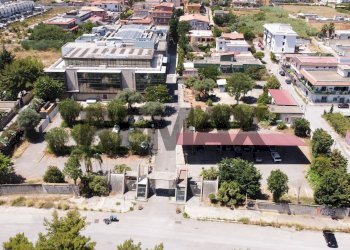 Edificio all\'aperto - Stable - Palace Via Lanza Di Scalea
1350, Palermo - photo 10