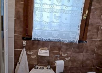 Bagno - Semi-detached house Via Piè di Rosso
 
70, Davagna - photo 51