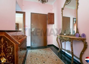 Hall / corridoio - Apartment Via Molassana
 
38A, Genova - photo 27