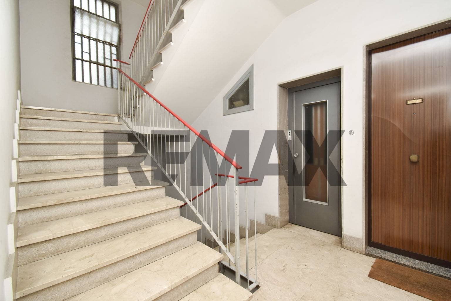 Scale - Appartamento Via Giuseppe Sciuti
45, Acireale - foto 3