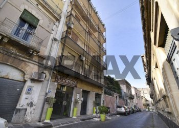 Edificio all\'aperto - Appartamento Via Giuseppe Sciuti
 
45, Acireale - foto 1