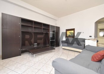 Soggiorno - Appartamento Via Giuseppe Sciuti
 
45, Acireale - foto 7
