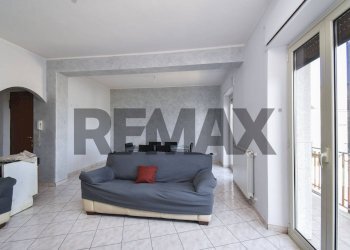 Soggiorno - Appartamento Via Giuseppe Sciuti
 
45, Acireale - foto 8