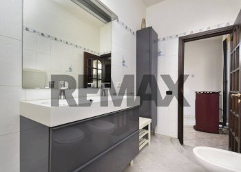 Bagno - Appartamento Via Giuseppe Sciuti
 
45, Acireale - foto 18