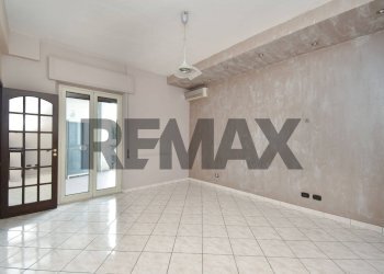 Stanza vuota - Appartamento Via Giuseppe Sciuti
 
45, Acireale - foto 20