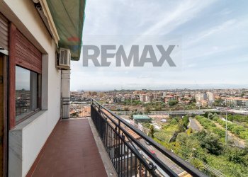 Balcone - Attic Via Francesco Lo Jacono
 
19, Sant'Agata Li Battiati - photo 8