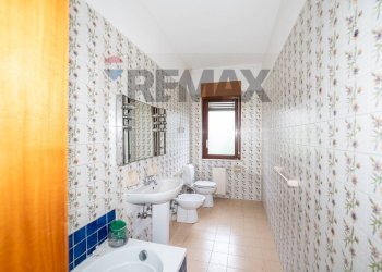Bagno - Attic Via Francesco Lo Jacono
 
19, Sant'Agata Li Battiati - photo 18